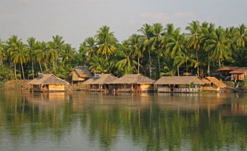 Cheo thuyen kayak o Si Phan Don