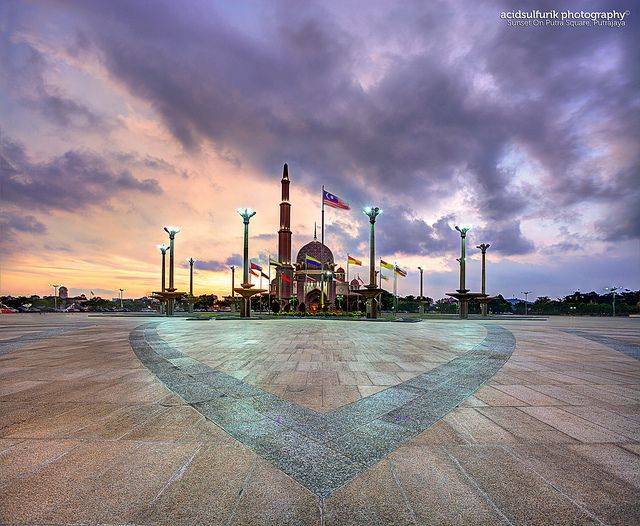 Quang truong putra putrajaya Malaysia