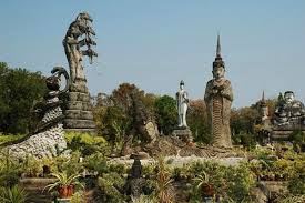vuon tuong phat lao