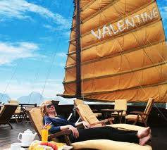 tour du thuyen ha long, halong bay