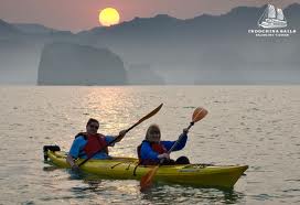 tour du thuyen ha long, valentine cruise