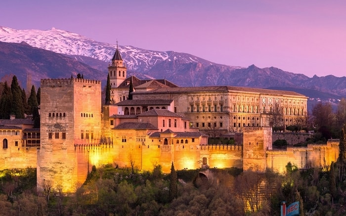 Cung điện Granada Alhambra.