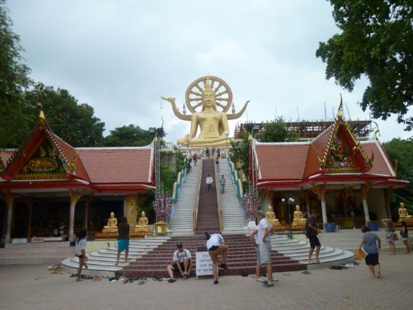 chua wat phrai yai thai lan