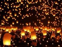 Rực rỡ ánh nến trong lễ hội Loi Krathong