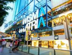 Khách du lịch Singapore cháy túi vì mùa sale off