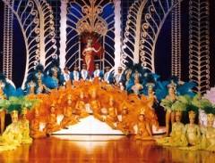 Show ''Pê đê'' độc đáo cuốn hút khách du lịch Thái Lan