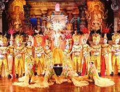  Những show diễn chuyển giới nổi tiếng Thái Lan