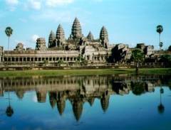 Du lịch Angkor Wat huyền bí ở Campuchia
