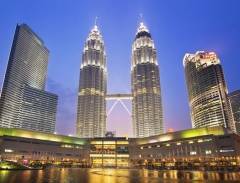 Tháp Đôi Petronas - Biểu Tượng Du Lịch Malaysia