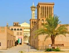 Khám phá khu phố cổ yên bình Bastakiya ở Dubai