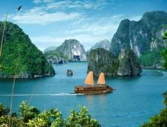 Học sinh cả nước đồng loạt bầu chọn cho vịnh Hạ Long