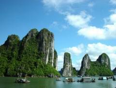Đa dạng hóa sản phẩm du lịch biển ở Quảng Ninh