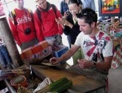 Du khách chuộng ẩm thực, bản sắc văn hóa Việt