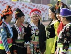 Tổ chức chương trình “Sắc màu Tây Bắc” ở Hà Nội