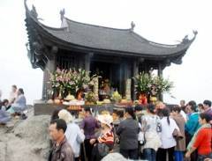 Chùa Đồng (Yên Tử) và sách độc bản “Thi vân Yên Tử” được xác lập kỷ lục châu Á