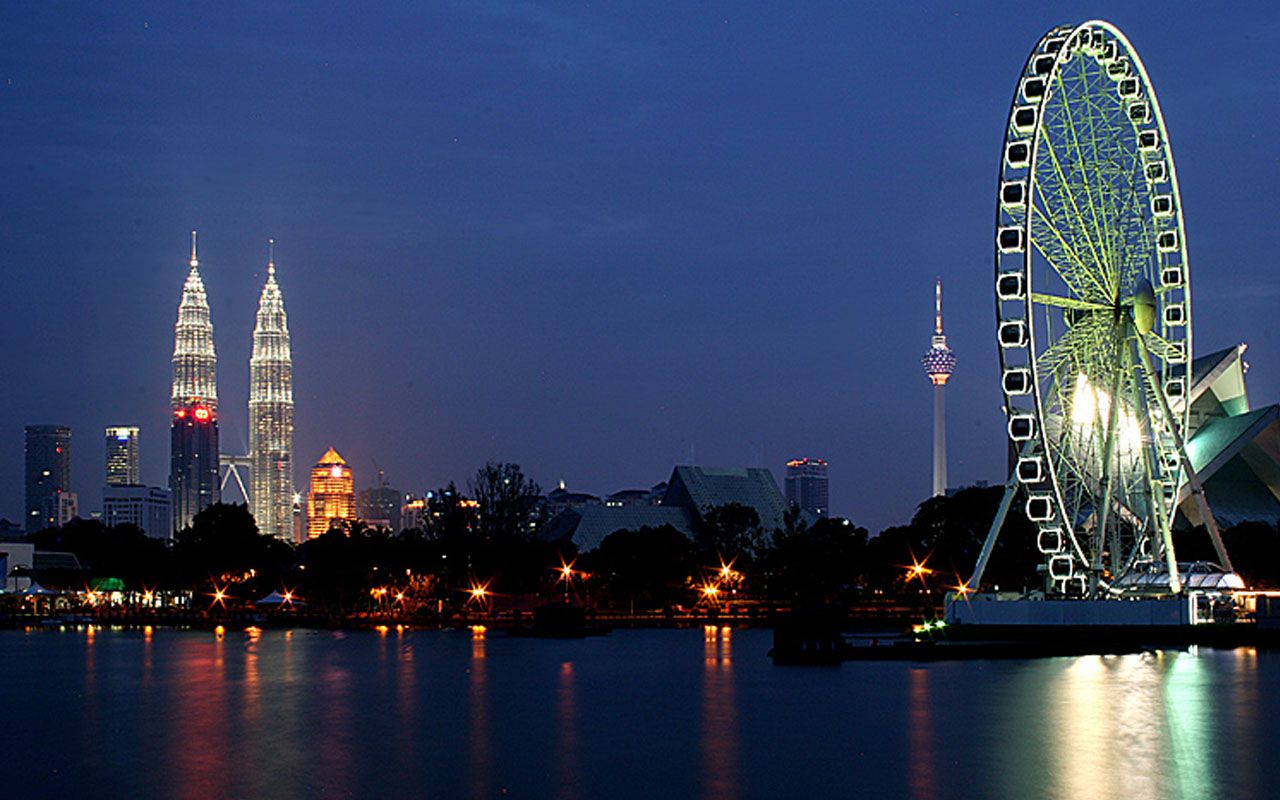 Malaysia long lay vao ban dem