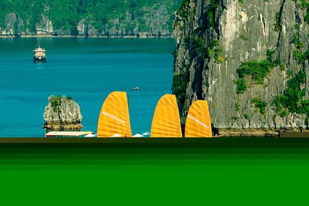 du thuyền ở Hạ Long