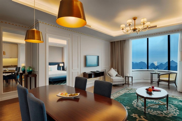 Grand Suite bay view