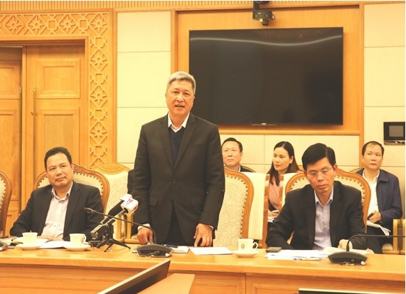 Thứ trưởng Nguyễn Trường Sơn phát biểu tại cuộc họp