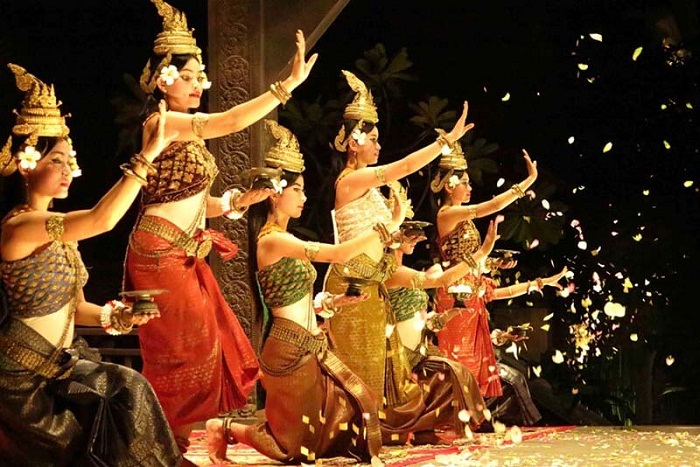 Asara Khmer Show điệu múa Khmer cung đình