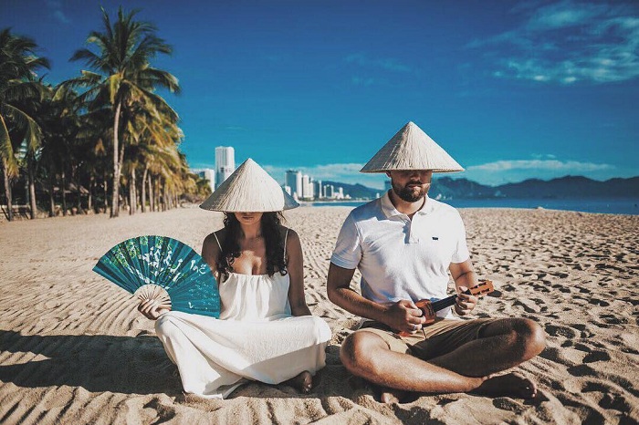 Biển Nha Trang xanh ngắt