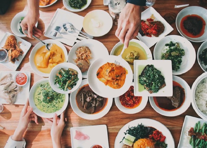 nhà hàng hải sản Indonesia Nasi Padang