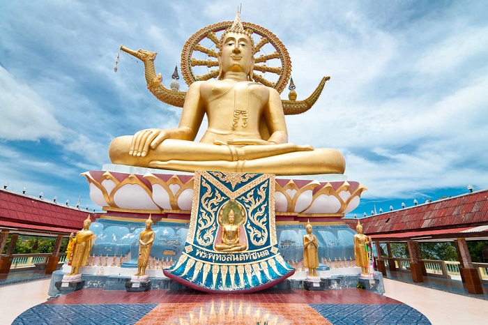 Viếng thăm chùa Wat phra yai