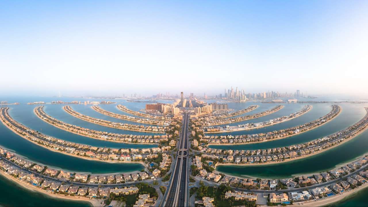 Palm Jumeirah là một kỳ quan kiến trúc nhân tạo độc đáo