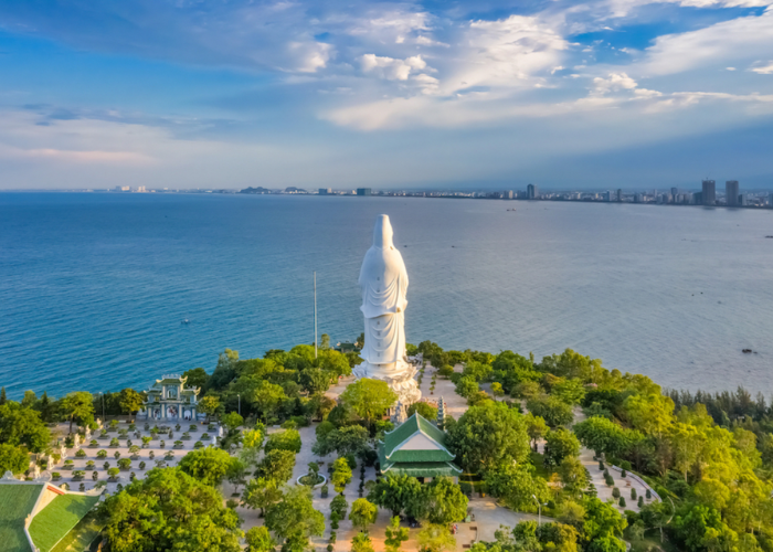 Tour Miền Trung 4N3Đ: Từ Hà Nội - Huế - Đà Nẵng - Bà Nà - Hội An, Bay VN + KS 4*