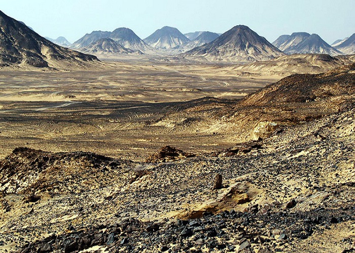 Sa mạc Đen (Black Desert)