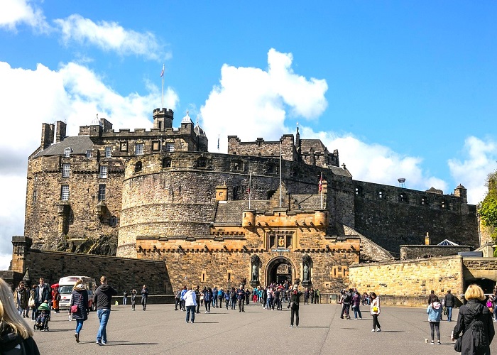 Tour Anh Quốc - Scotland 9N8Đ: Từ HCM - London - Oxford - Birmingham - York Edinburgh - Manchester - Lavender, VMB
