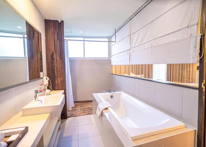 Du Lịch Bali 4N3Đ: HCM - Cổng Trời Handara - Đền Ulun Danu - Bãi Biển Jimbaran, Tặng Bali Swing + Hotel 4*, Vietnam Airlines