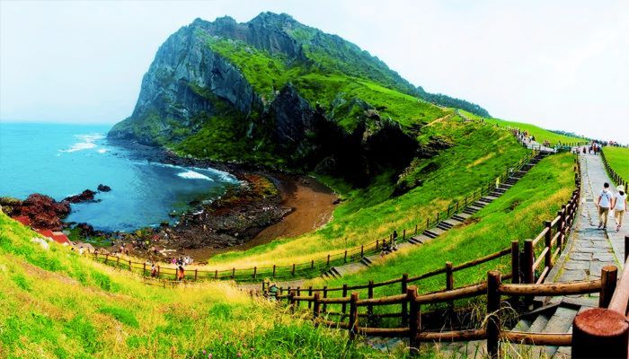 Khám phá đảo Jeju thơ mộng với vô vàn cảnh đẹp  