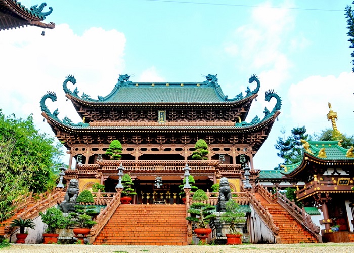 Tour Tây Nguyên 3N2Đ: Từ Đà Nẵng - Măng Đen - Kon Tum - Pleiku, Xe Ô tô