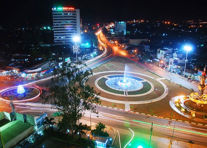 Tour Tây Nguyên 3N2Đ: Từ Đà Nẵng - Măng Đen - Kon Tum - Pleiku, Xe Ô tô