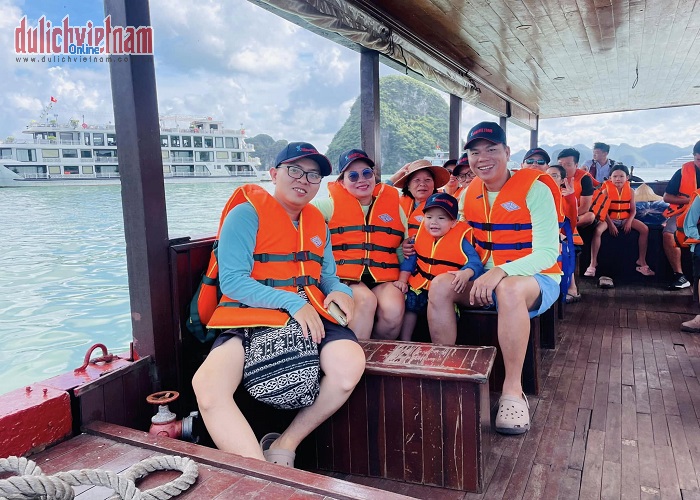 Tour Miền Bắc 4N3Đ: Từ Đà Nẵng - Hà Nội - Ninh Bình - Hạ Long, Bay Vietjet Air + KS 3*