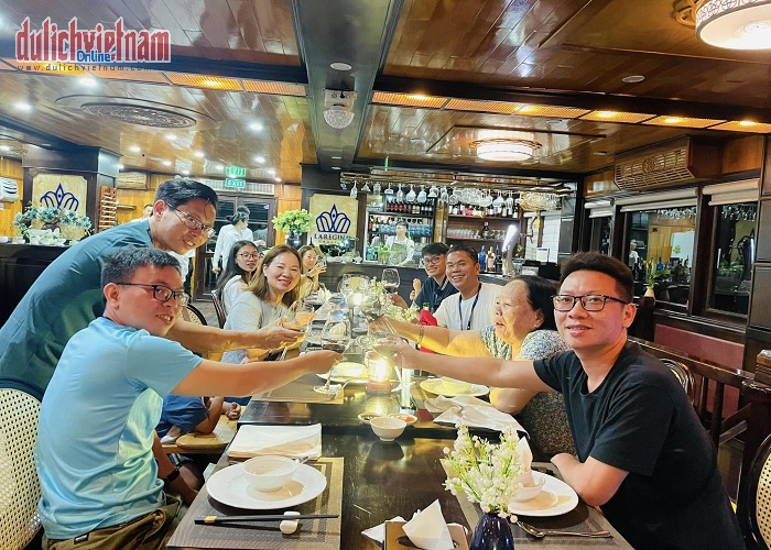 Tour Miền Bắc 4N3Đ: Từ Đà Nẵng - Hà Nội - Ninh Bình - Hạ Long, Bay Vietjet Air + KS 3*