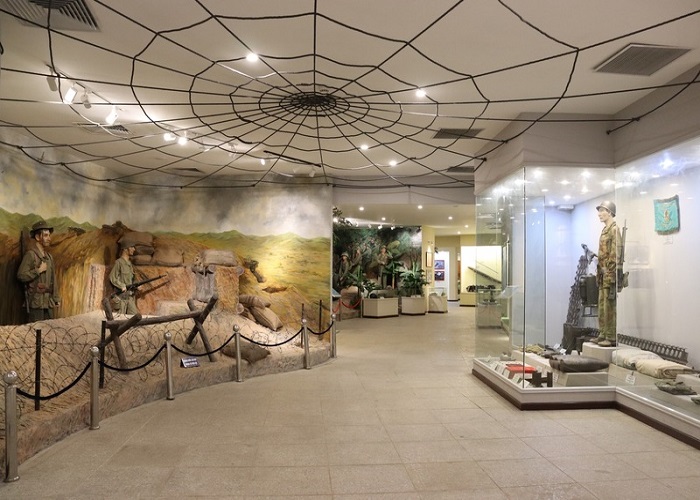 Du Lịch Miền Bắc: Đà Nẵng - Sơn La - Điện Biên - Mộc Châu - Cầu Kính Bạch Long 4 Ngày, VMB + KS 2,3*