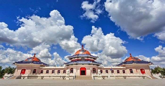 Khám phá lăng mộ của Thành Cát Tư Hãn khi đến Nội Mông du lịch
