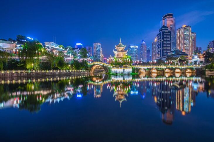 Du Lịch Trung Quốc: Hà Nội - Quý Dương - Thanh Nham Cổ Trấn - Vườn Hoa Bình Bá - Trấn Viễn Cổ Thành - Hạ Ti Cổ Trấn - Thiên Hộ Miếu Trại 5N4Đ Bay Colorful Guizhou Airlines