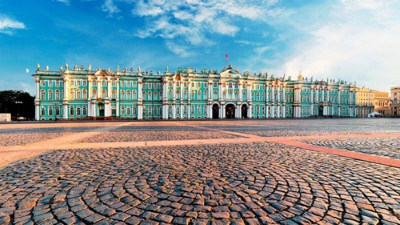Kiến trúc Baroque độc đáo ở cung điện Mùa Đông
