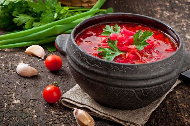 Món súp củ cải đỏ là món ăn truyền thống rất nổi tiếng ở nước Nga