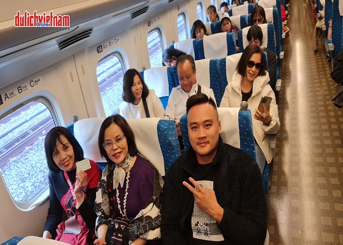 Tour Nhật Bản mùa hè 7N6Đ: Từ HCM - Kobe - Osaka - Kyoto - Yamanashi - Tokyo - Disneyland Option - Narita, Bay Vietnam Airlines + KS 4*