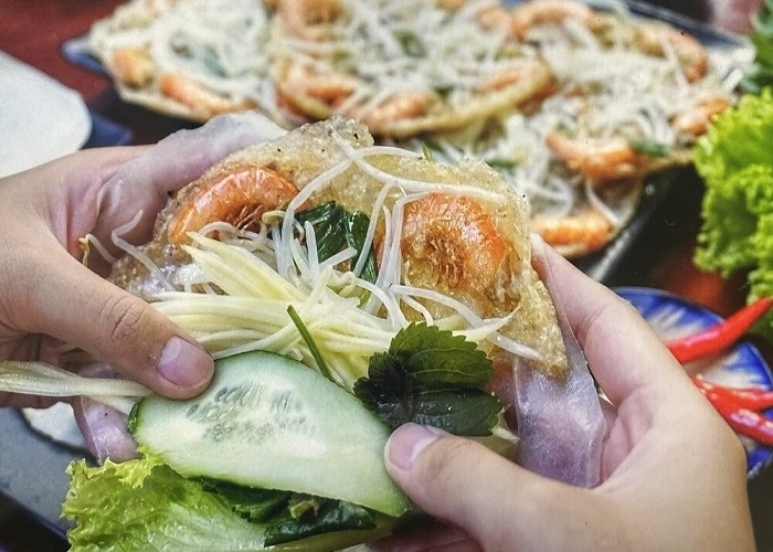 Bánh xèo tôm nhảy