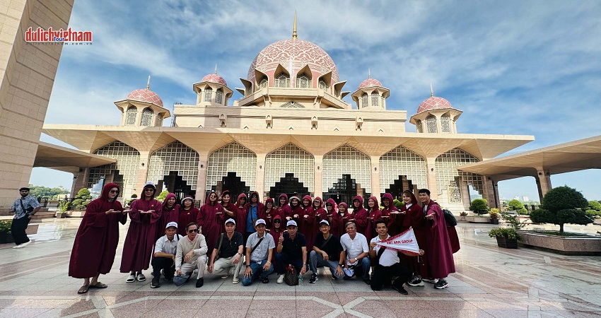 Tour liên tuyến 5N4Đ từ HCM đi Singapore - Malaysia, VMB + KS 3,4*