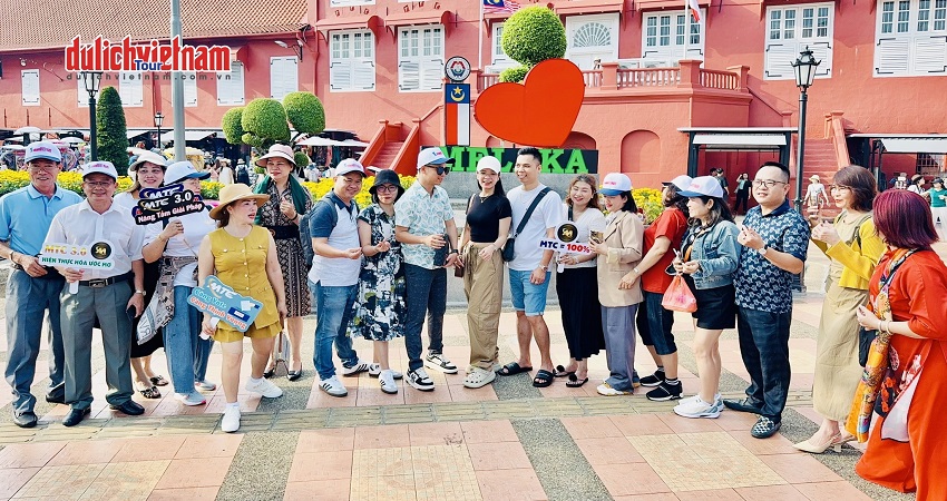 Tour Du lịch Đông Nam Á 6N5Đ: HCM - Singapore - Indonesia - Malaysia
