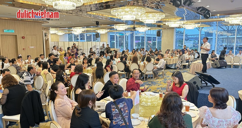Tour liên tuyến 5N4Đ từ HCM đi Singapore - Malaysia, VMB + KS 3,4*