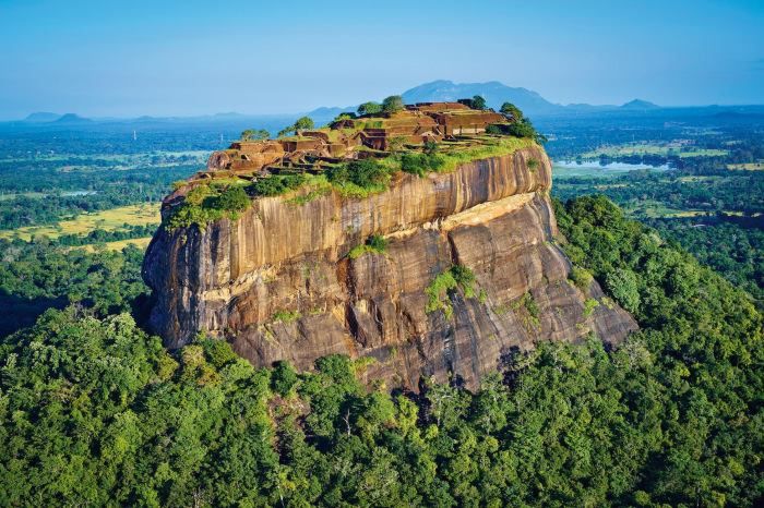 Khám phá vẻ đẹp cổ xưa trên núi đá sư tử Sigiriya