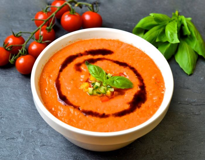 Món Gazpacho là đặc sản giải nhiệt nổi tiếng ở Tây Ban Nha 
