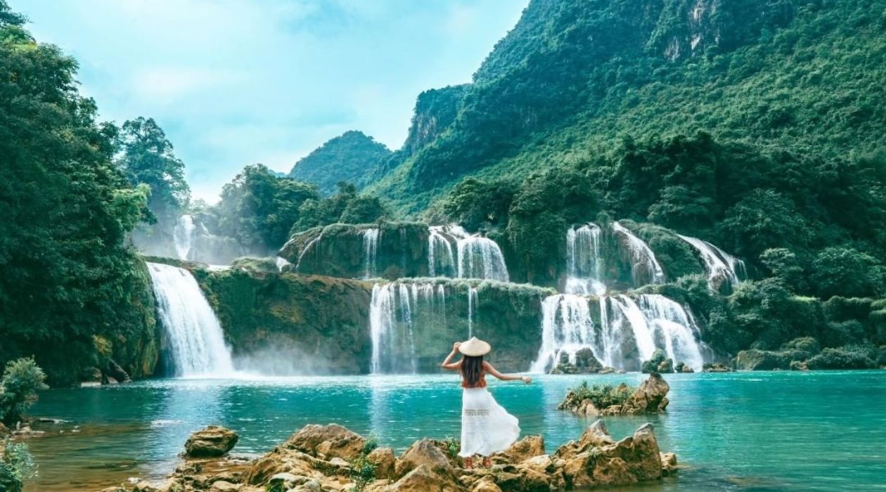 Thác Bản Giốc là kỳ quan thiên nhiên tuyệt đẹp của Việt Nam.
